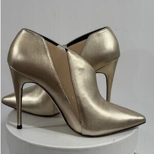 GUESS Ondrea Pointed Toe Pumps Stiletto Heels Metallic Leather Glam Size 7 M